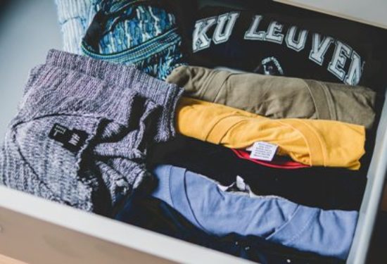 Getting To Know How To Keep Your Clothes Smelling Fresh In Drawers