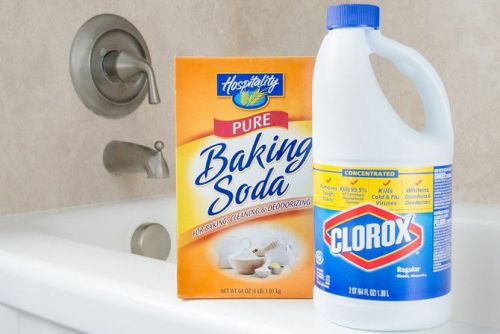 mix-bleach-and-baking-soda