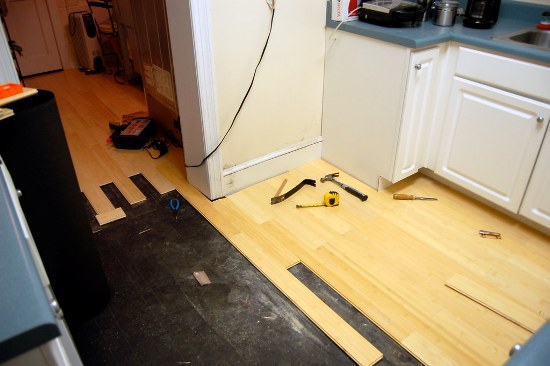 is-bamboo-flooring-waterproof