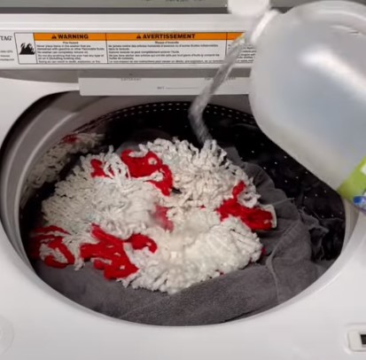 how-to-clean-mop-head-in-washing-machine